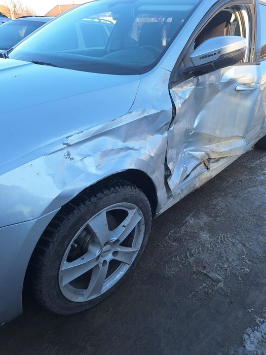 Skoda octavia 3 avariata