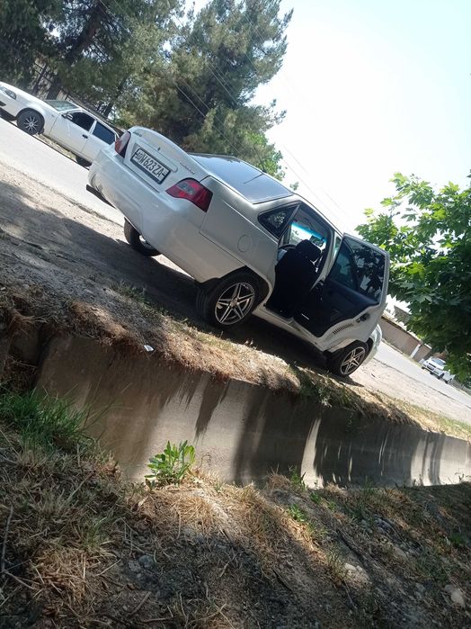 Nexia 2 1.6 dons kansaner