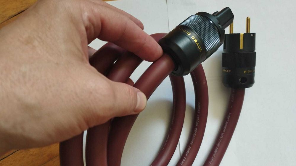 Cablu alimentare CARDAS 1.5m / 2m