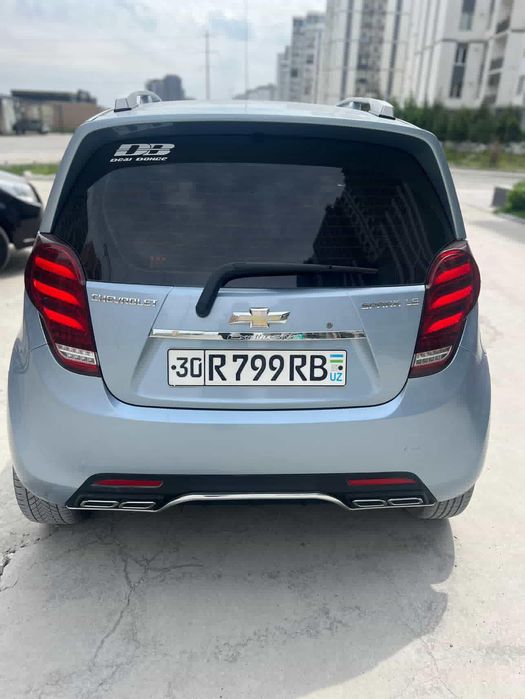 Chevrolet Spark 2011 — 2