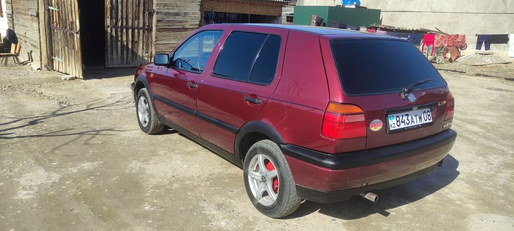 Гольф 3. 1.8 Моно автомат
