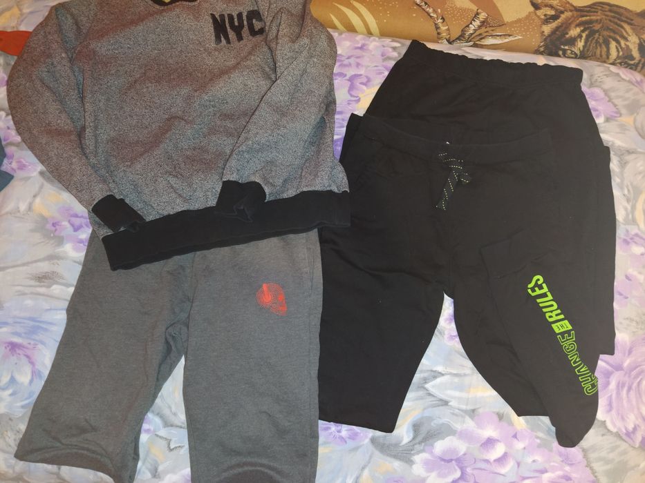 Лот 140-146 LcWaikiki елек, долнища, худита и тънки блузки