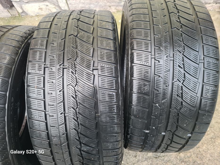 245/40R18 Fortune M+S