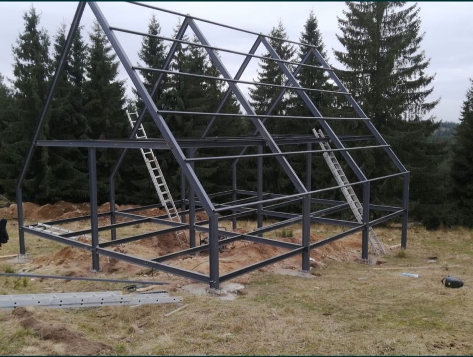Confectionam structuri metalice in ateliere cu sudori profesionisti si