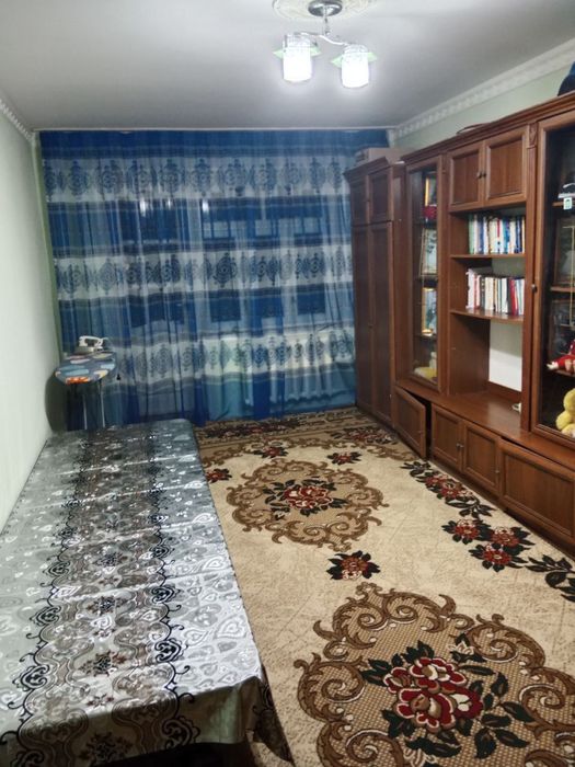 Срочно 3 хонали квартира ижарага бирилади