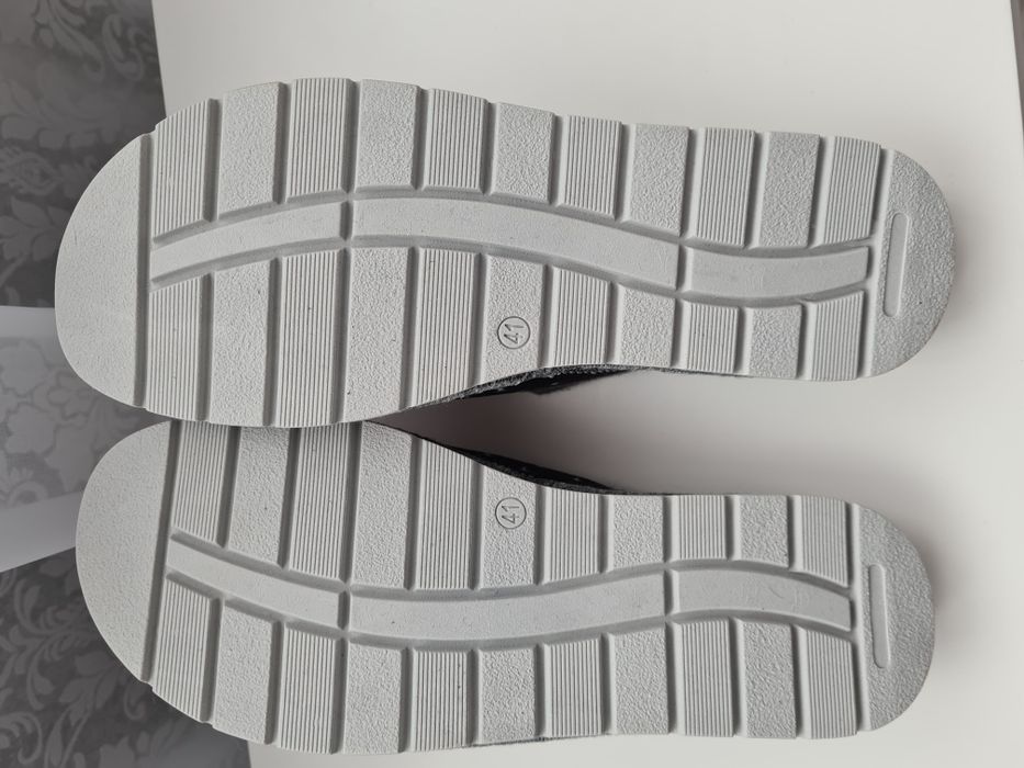 Домашни чехли за вкъщи / топли пантофи произведени в България Mat Star