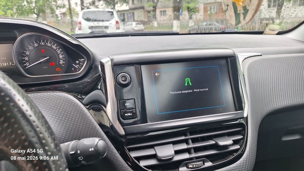 Peugeot 2008, 130 CP, 1,2 BENZINA