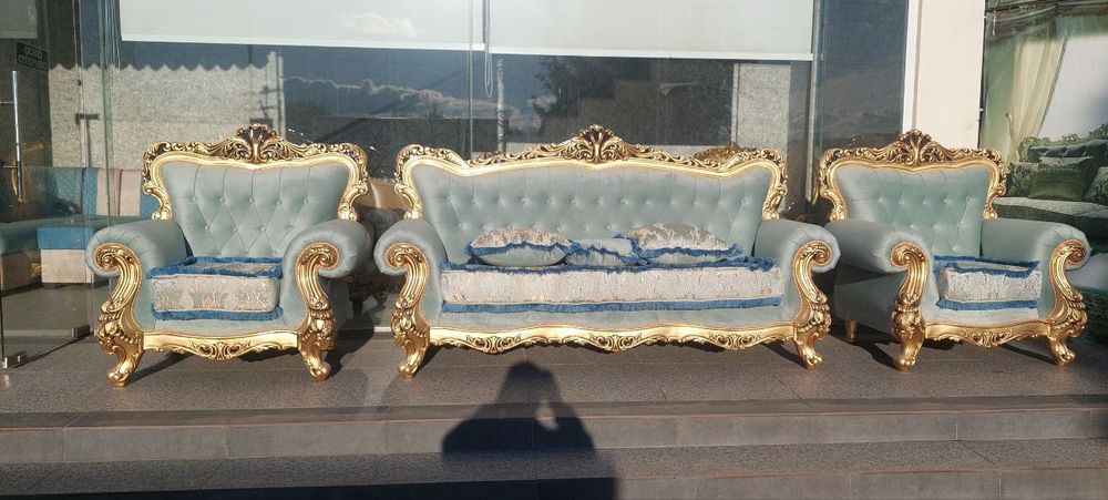 Продаётся Мягкий мебель Диван Кресло и в наличии