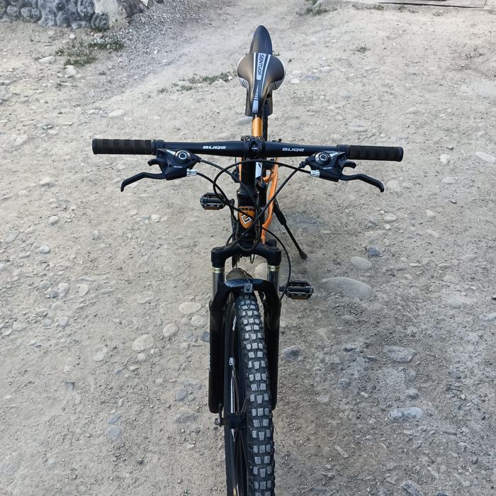 Продам велосипед в отличном состоянии  проблем нет