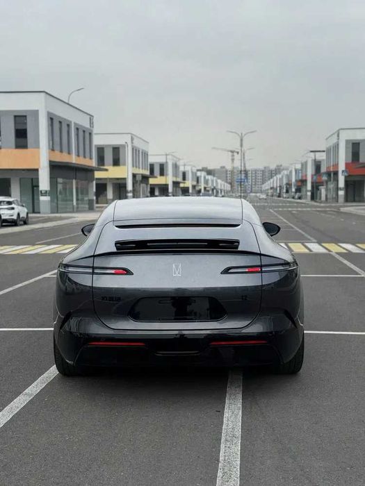 Avatr 12 2WD Max, naqd va halol nasiya