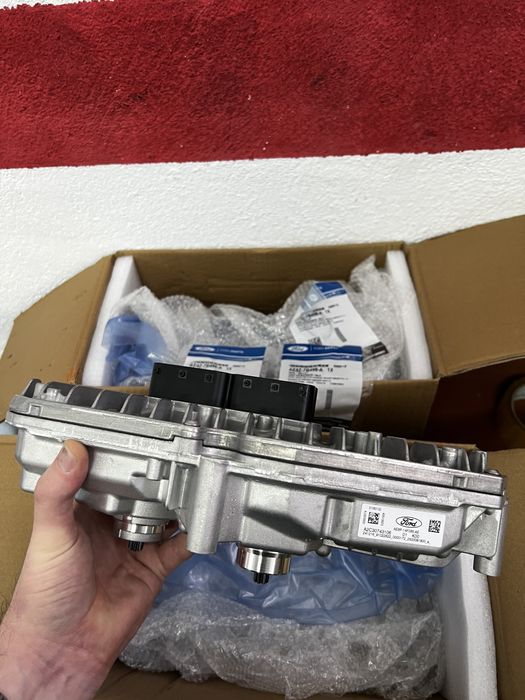 Електронен блок на Ford