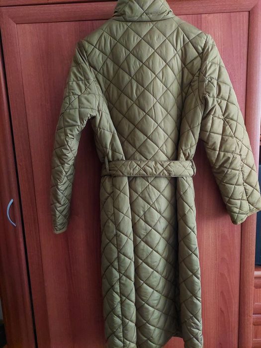 Преходно яке, цвят маслина, закупено от Англия