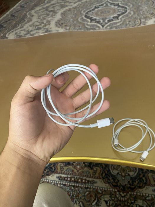 iphone yuzbi orginal 2 ta yaxshi xolatda