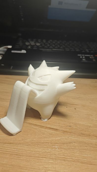 Фигурка и подставка для телефона