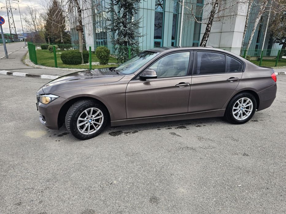BMW F30 2.0 143 cp 2013