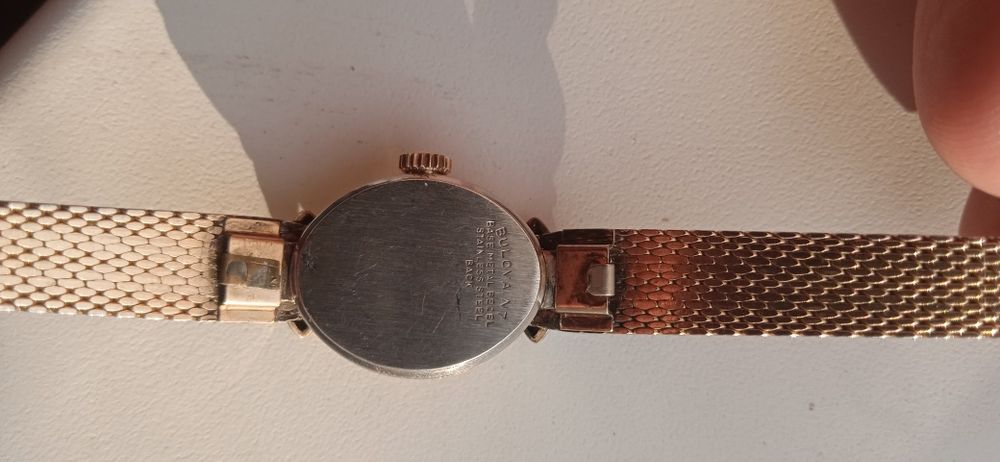 Часы женские Bulova