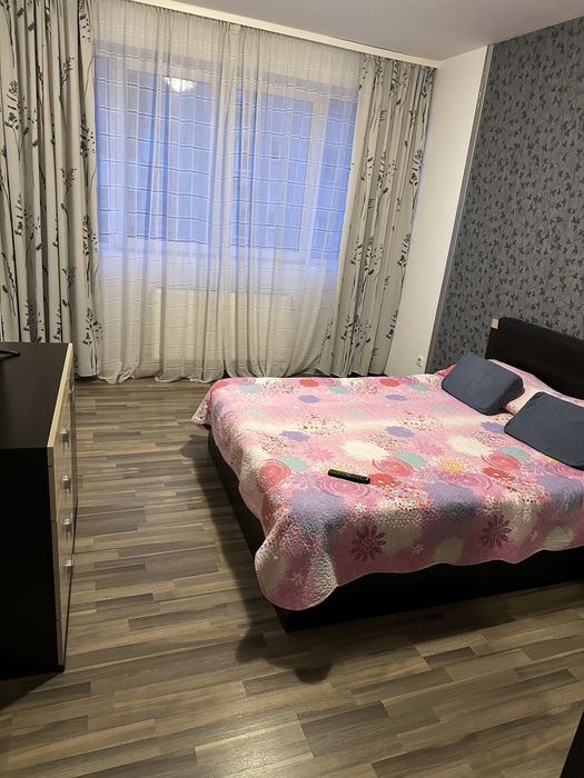 Vand apartament 2 camere, decomandat