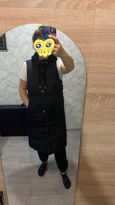 Продам жилетку новую