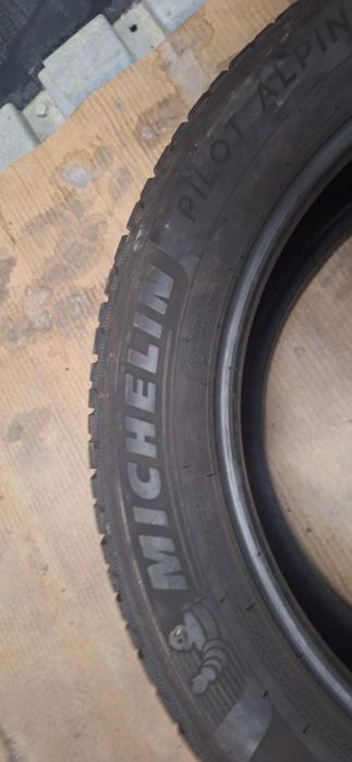 7мм! 235 55 19 Michelin alpin pilot 5 suv