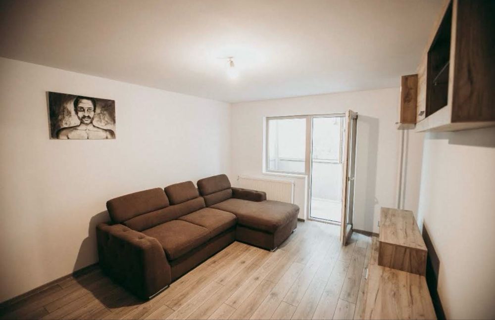 Inchiriez apartament cu o camera Iulius Town