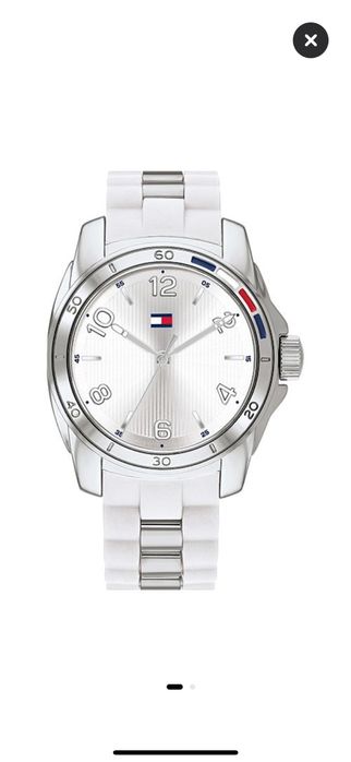Ceas Tommy Hilfiger cu bratara de silicon