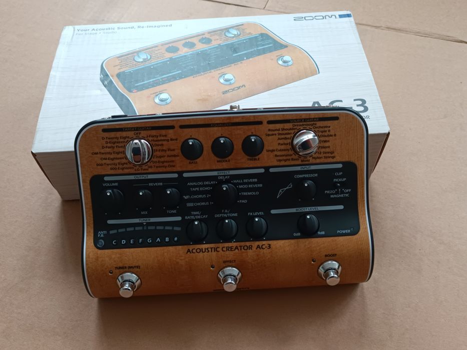 "ZOOM" AC-3 Acoustic Creator