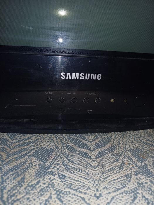 Samsung телевизор