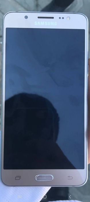Samsung J5 (2016)