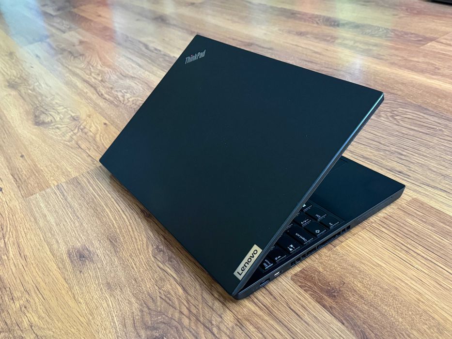 15.6' Touch Xeon W-10855M Lenovo ThinkPad P15V 16GB DDR4/256GB/Nvidia