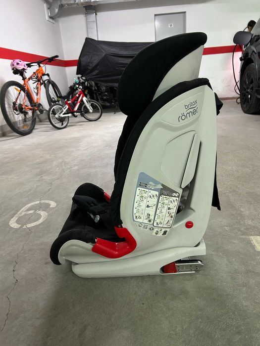 Детско столче за кола britax romer