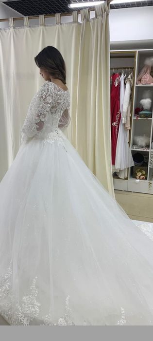 Продам свадебный платье