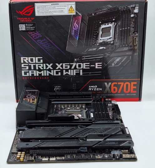 Asus Rog Strix X670E-E Gaming WiFi AM5 X670E  ATX motherboard