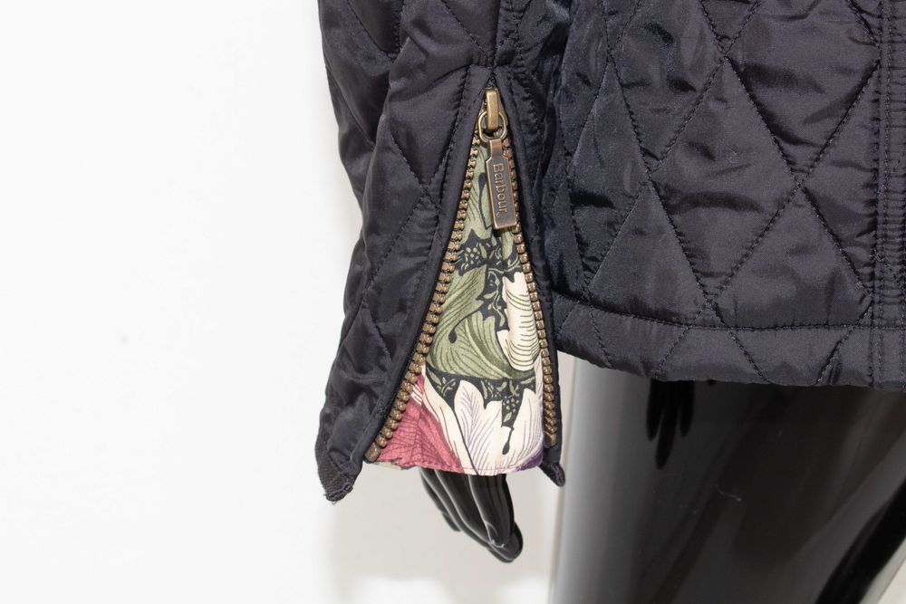 Barbour Ruskin Quilt William Morris дамско яке черно английско 40 M
