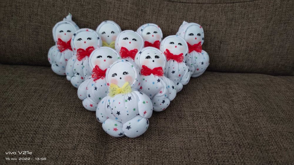 Yumshoq, to'qilgan o'yinchoqlar