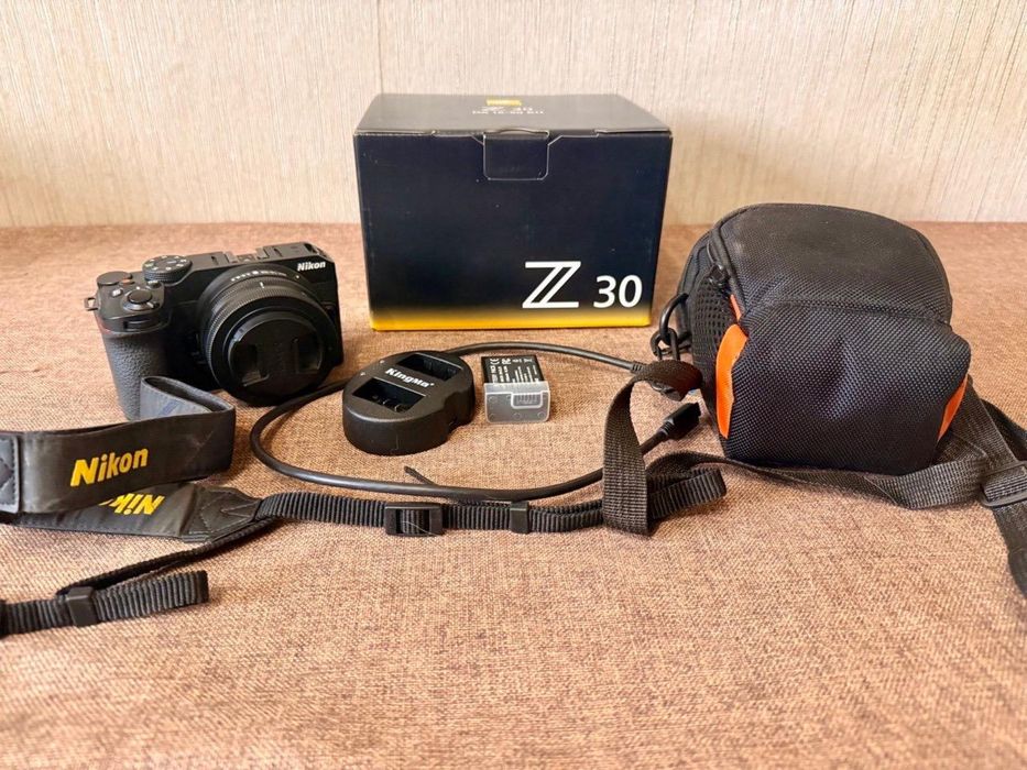 Nikon Z30 kit 16-50mm + сумка + зарядка + аккумулятор