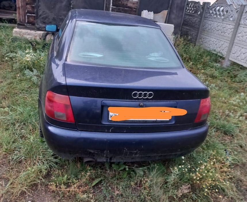 Продам машину Audi B 5
