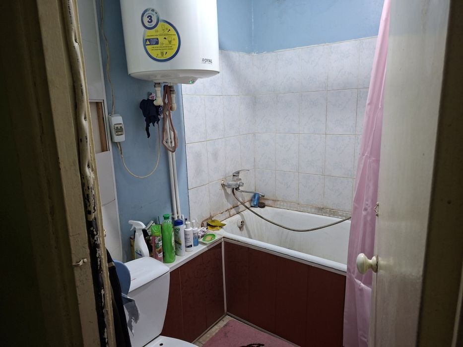 Срочно придётся квартира за каналом оринтир старая конечка 54 дом 31кв