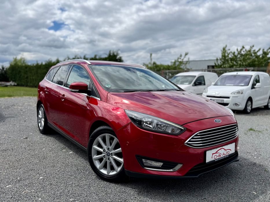 Ford Focus Titanium 2015, 1.5 TDCi 120cp Euro6, Navi, Volan+scaune incalzite, PDC