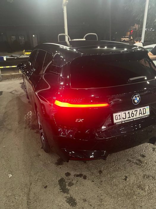 Sotiladi/Продам Bmw IX iDrive 40