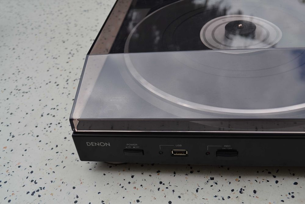 Pick up Denon DP 200 USB