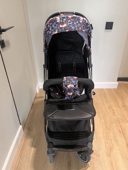 Прогулочная коляска Luxmom
