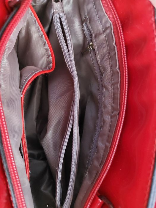 Лаковая Сумочка Victoria Beckham