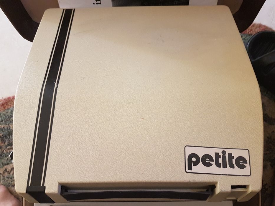 Masina de scris vintige Facit 1620 Suedia și mașini de cusut electrice