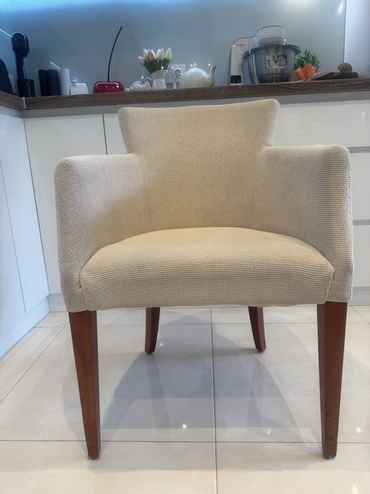 Стол тип кресло