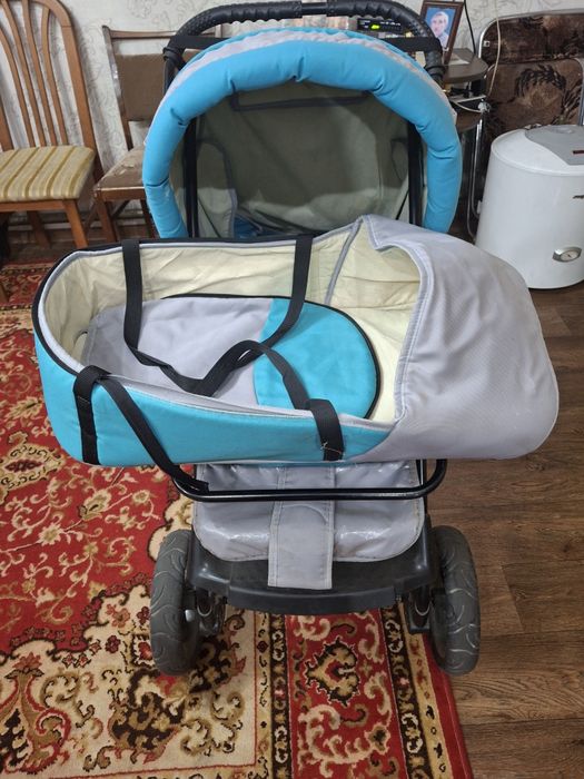 Продам коляску в хорошем состоянии