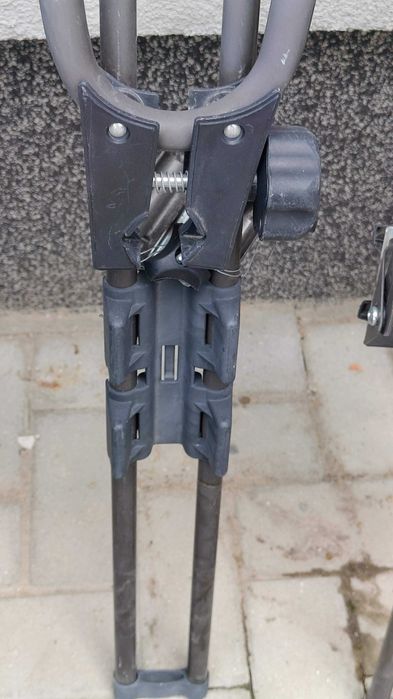 Suport bicicletă pentru plafon auto – Compatibil cu bare transversale pătrate