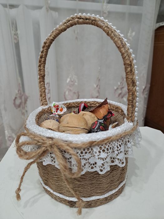 Продам поделки к празднику.