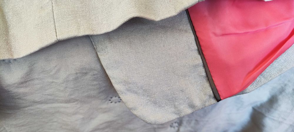 Дамско ленено сиво сако H&M със сребриста нишка; пролет/есен