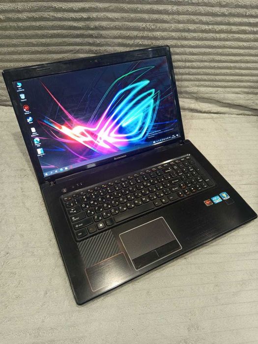 Мощный Ноутбук Core i7+8 ОЗУ!
