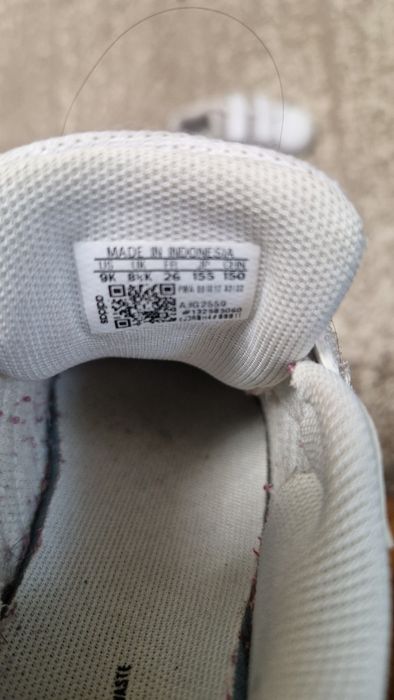 Vand adidas pt copii nr 26